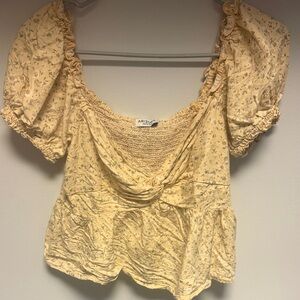 Arizona Jean Company Pale Yellow Floral Puff-Sleeve Peasant Blouse